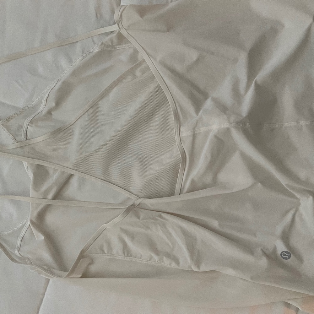 Workout tank lululemon